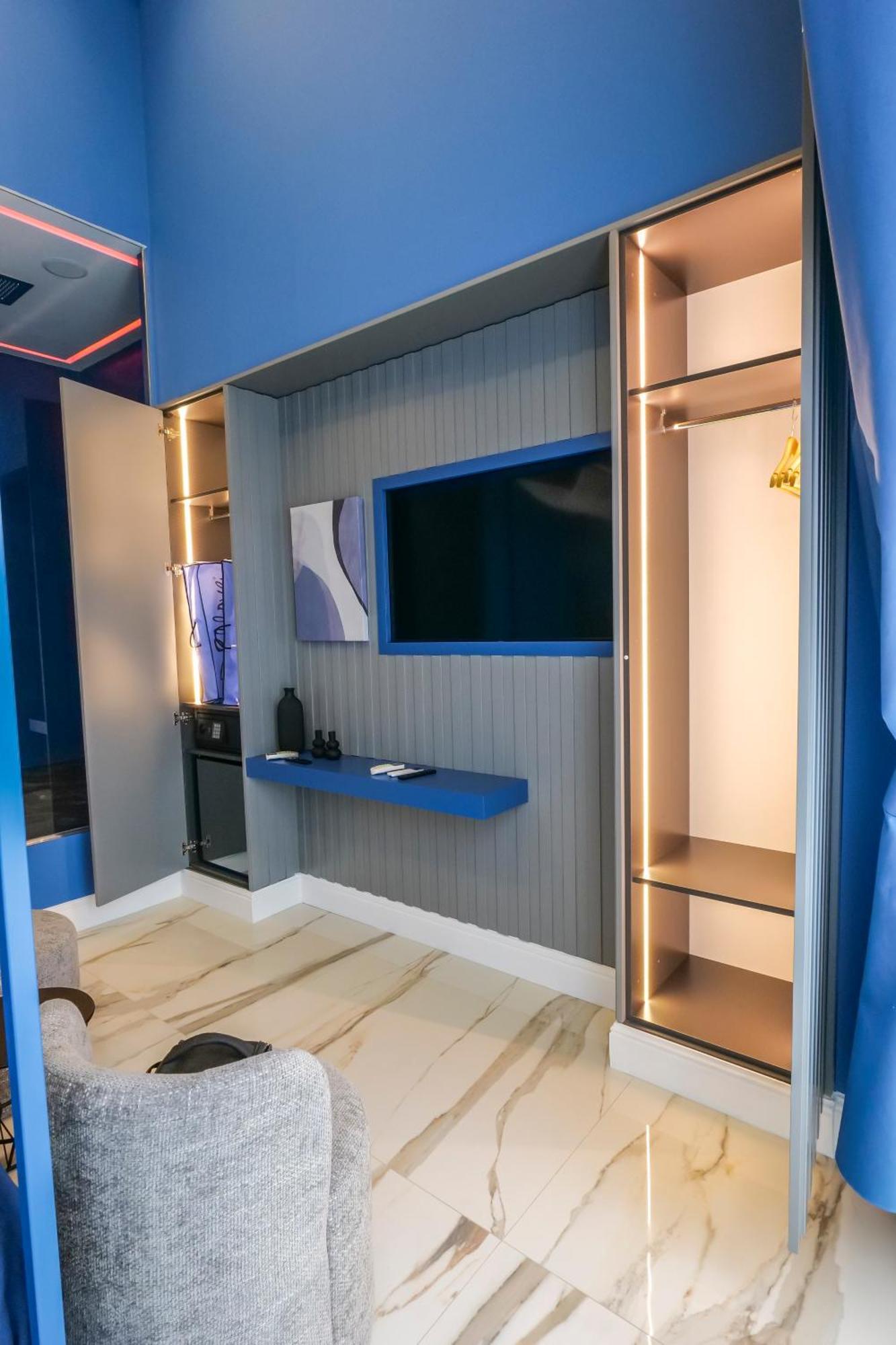 Maison San Carlo Luxury Suites Neapel Exteriör bild